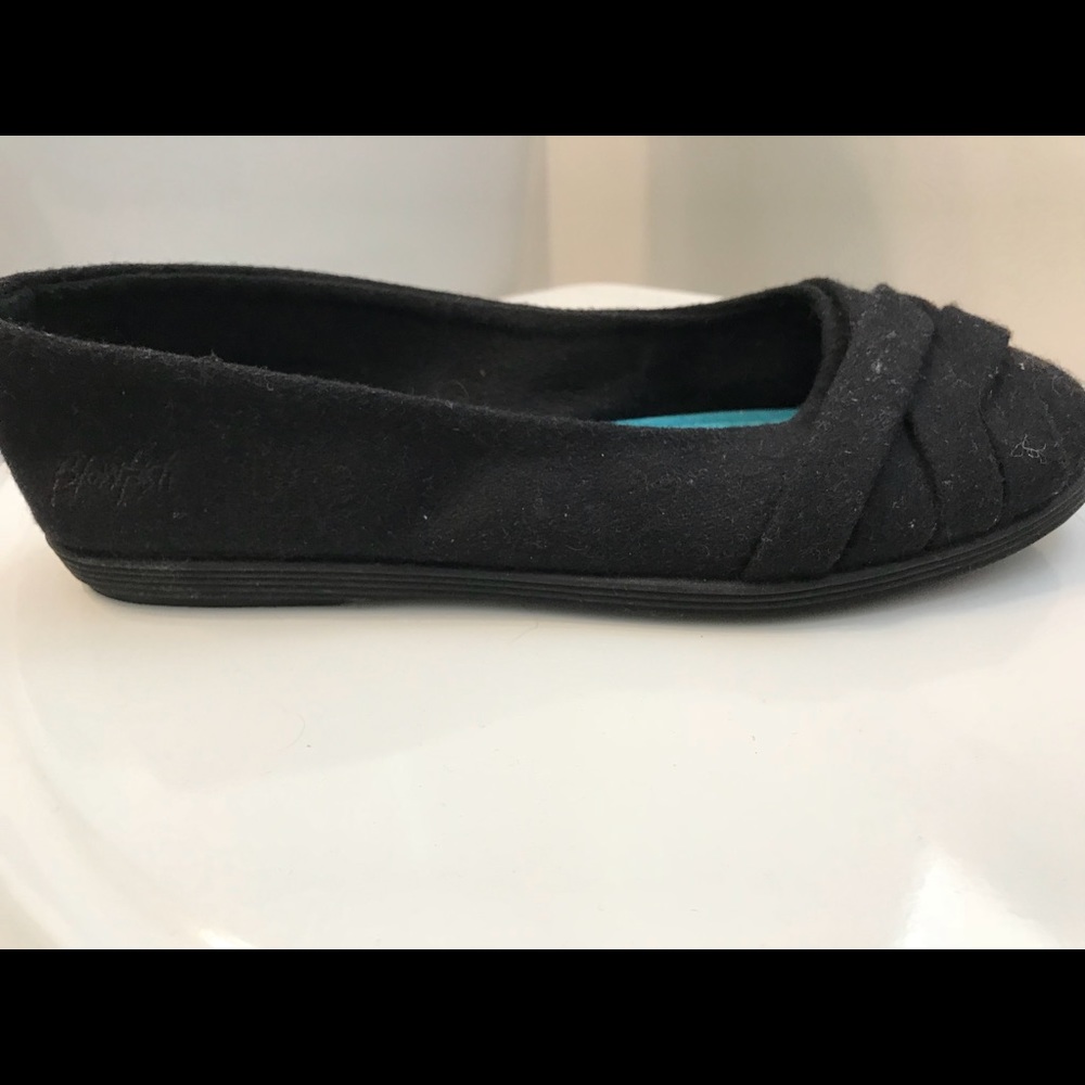 Black flats